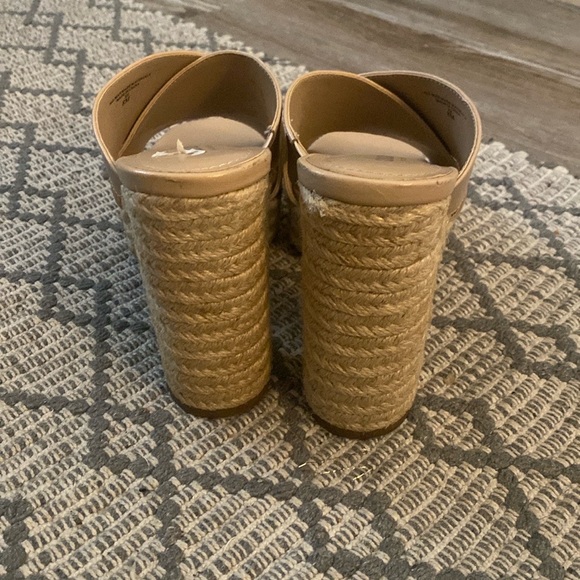 Charles by Charles David size 8 - Picture 2 of 3